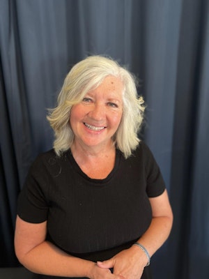 KIM ROARK's avatar