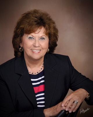 Faye Jacobson's avatar